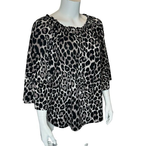 Dear Scarlett Leopard Off Shoulder Bell Sleeve Peasant Top Lightweight Stretch L - Picture 2 of 9